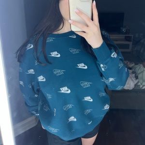 Nike Crewneck